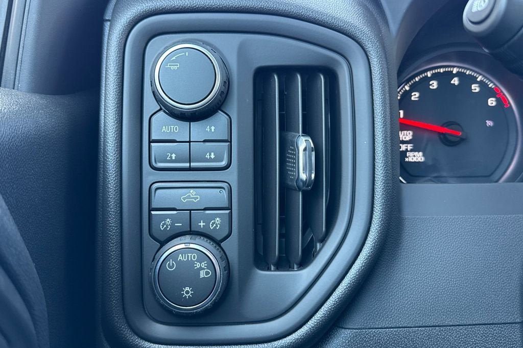 New 2026 Chevrolet Silverado 1500 W/T AWD/4WD image 26