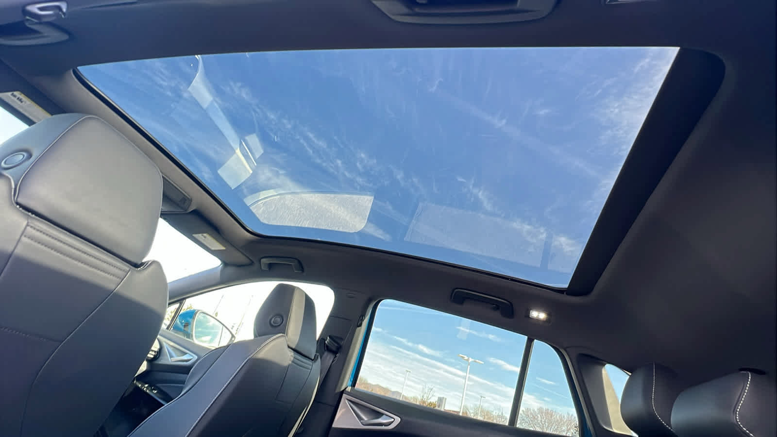 New 2026 Volkswagen ID.4 Pro S Plus image 31