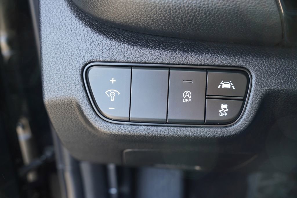 Certified 2023 Kia Seltos EX image 23