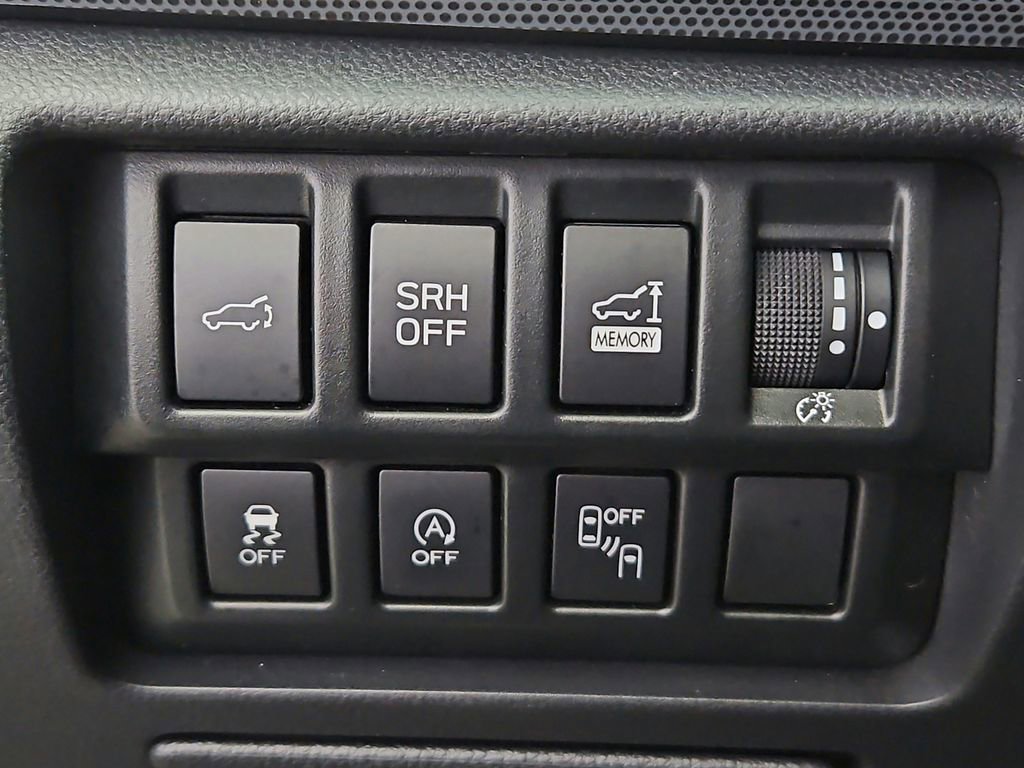 Used 2021 Subaru Forester Limited image 34