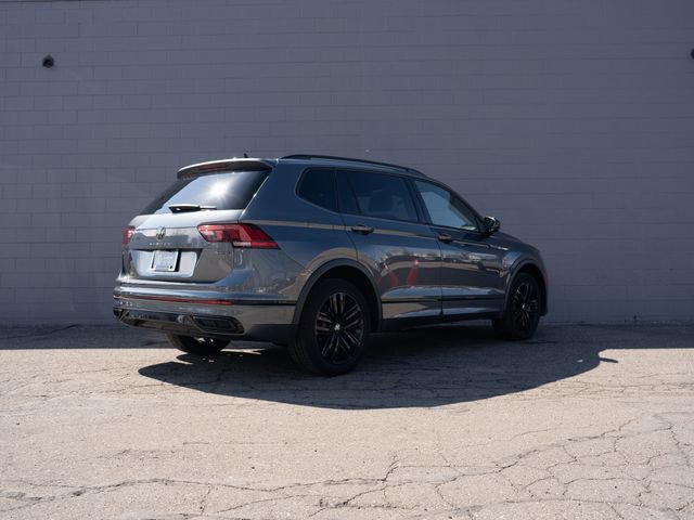 Used 2022 Volkswagen Tiguan SE R-Line AWD/4WD image 7