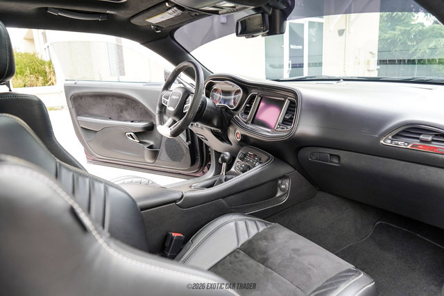 Used 2020 Dodge Challenger SRT Hellcat RWD image 37