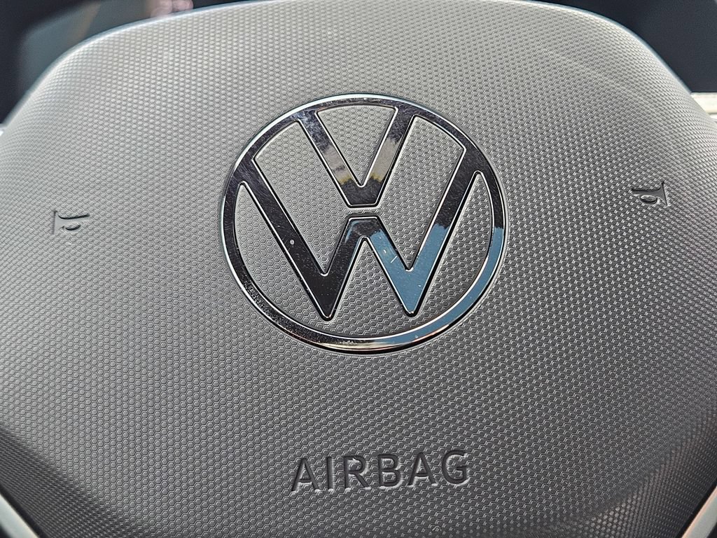 Used 2024 Volkswagen Tiguan SE R-Line w/ MDO Package, Three-Row FWD image 25