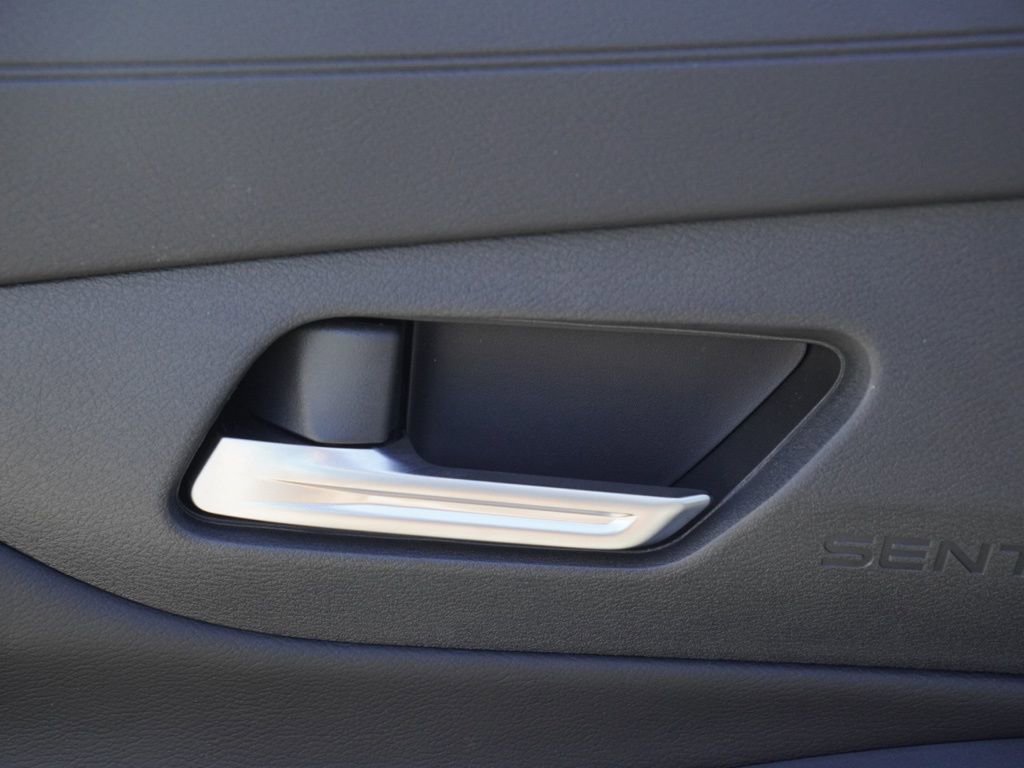 New 2026 Nissan Sentra SV FWD image 8