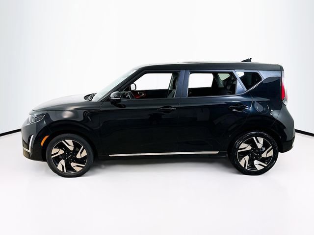 Used 2023 Kia Soul GT-Line FWD image 4