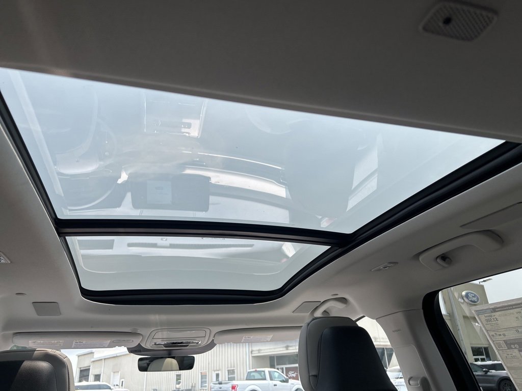 New 2025 Lincoln Aviator Reserve w/ Equipment Group 201A image 31
