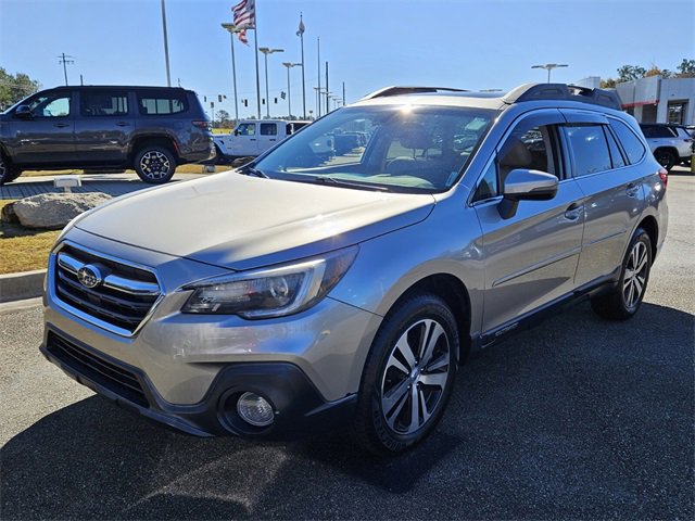 Used 2019 Subaru Outback 2.5i Limited image 3