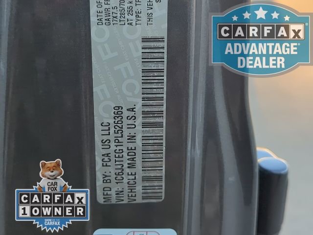 Used 2023 Jeep Gladiator Mojave w/ Trailer Tow Package image 32