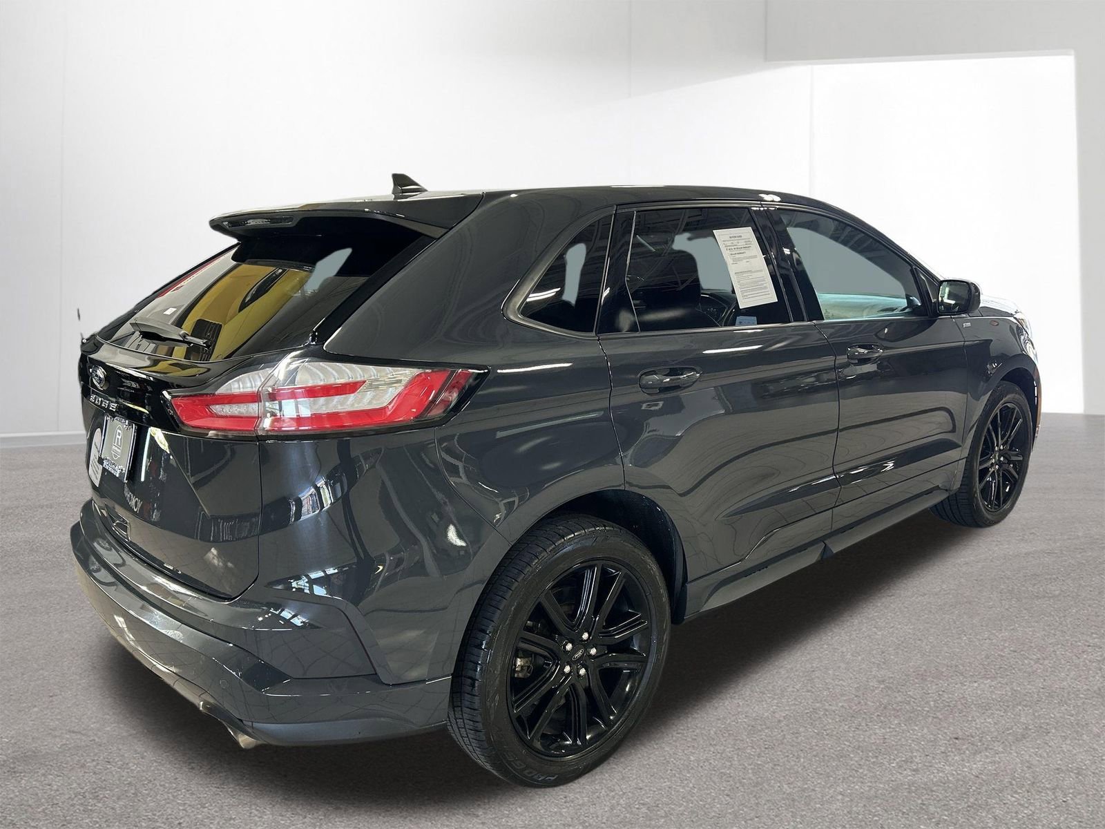 Used 2021 Ford Edge ST-Line AWD/4WD image 41