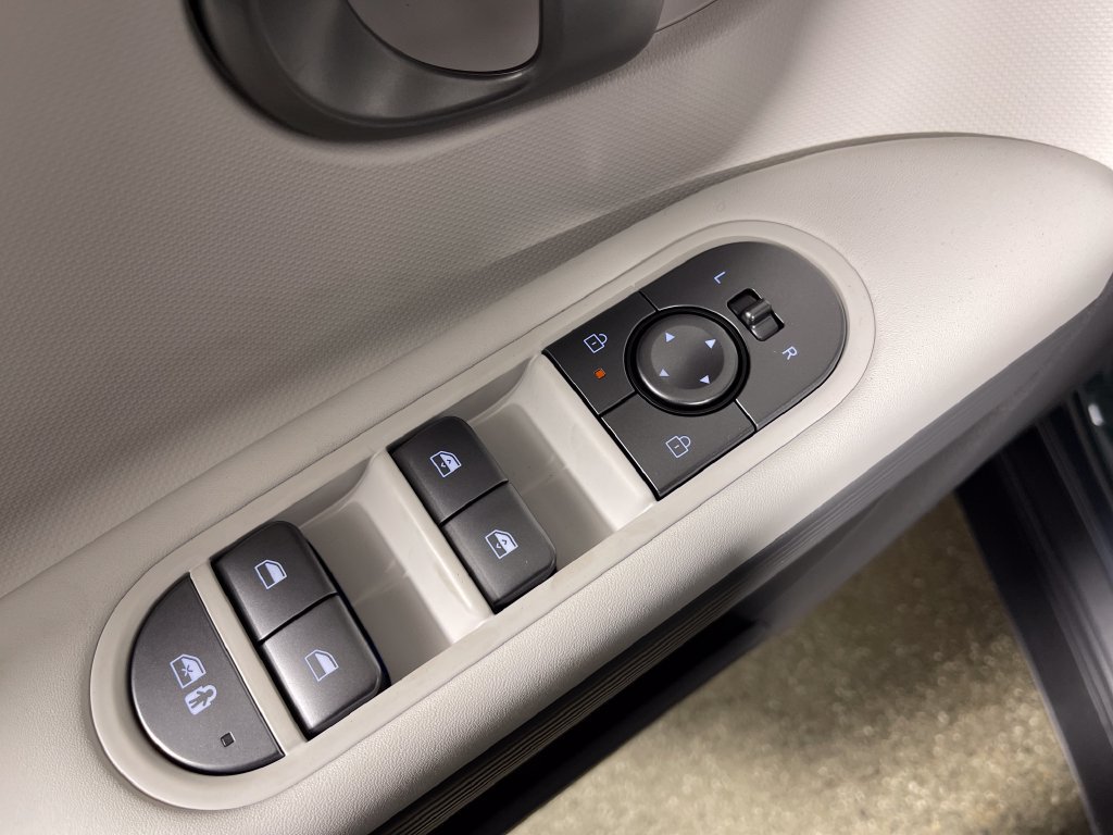 New 2027 Hyundai Ioniq 5 SEL RWD image 18