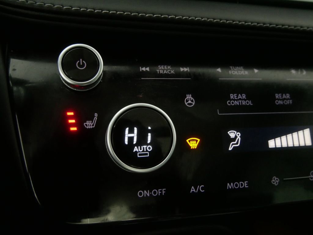 Used 2024 INFINITI QX60 Luxe image 26