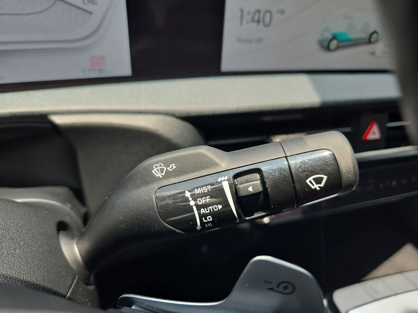 Certified 2024 Kia EV6 Light RWD image 30