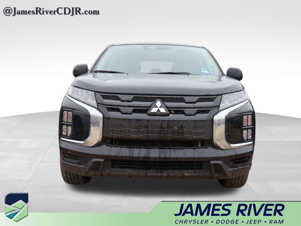 Used 2025 Mitsubishi Outlander Sport LE AWD/4WD image 5