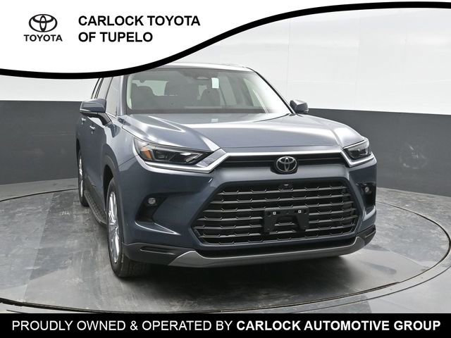 Used 2025 Toyota Grand Highlander AWD image 6
