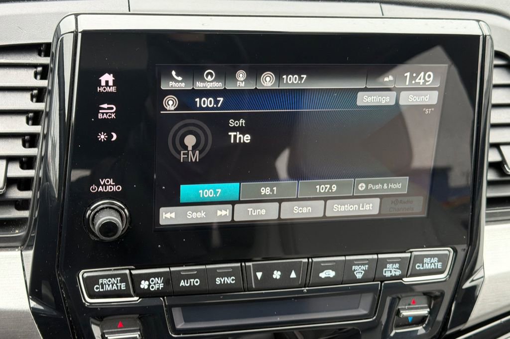 Used 2023 Honda Odyssey Touring image 18