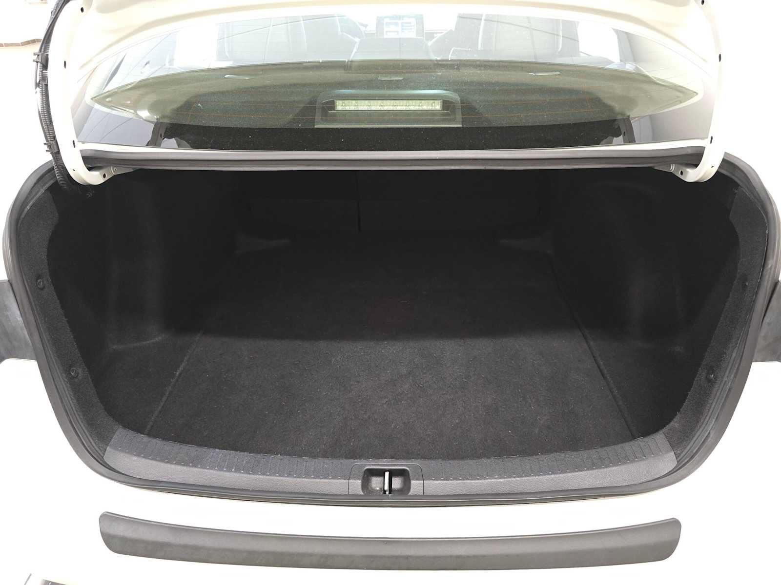 Used 2020 Toyota Corolla XSE FWD image 29