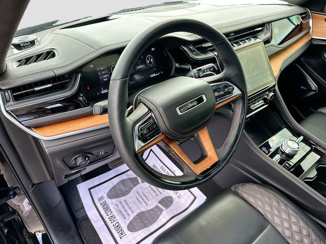 Used 2022 Jeep Grand Cherokee Summit image 9