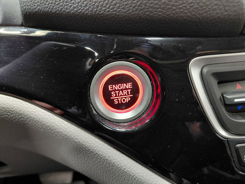 Used 2022 Honda Pilot Elite image 36