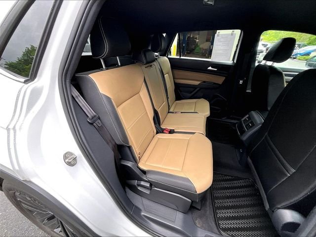 Used 2023 Volkswagen Atlas Cross Sport SE AWD/4WD image 22