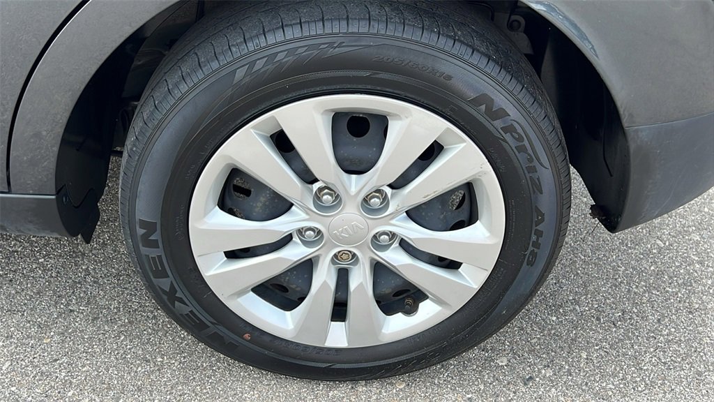 Used 2021 Kia Soul LX image 35