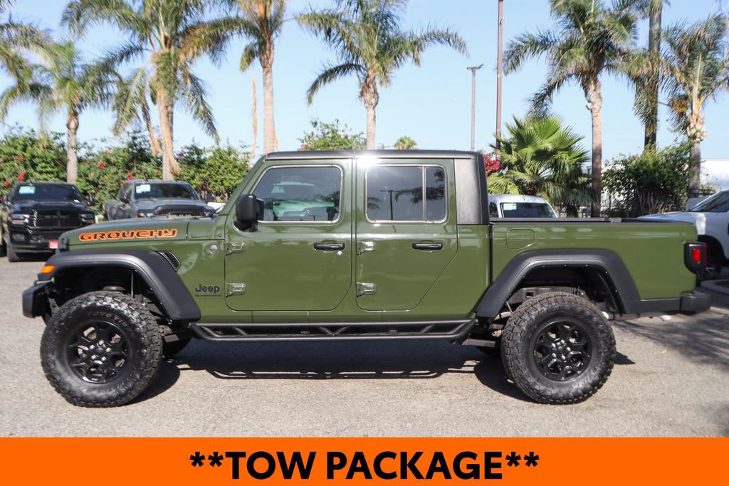 Used 2023 Jeep Gladiator Sport AWD/4WD image 5