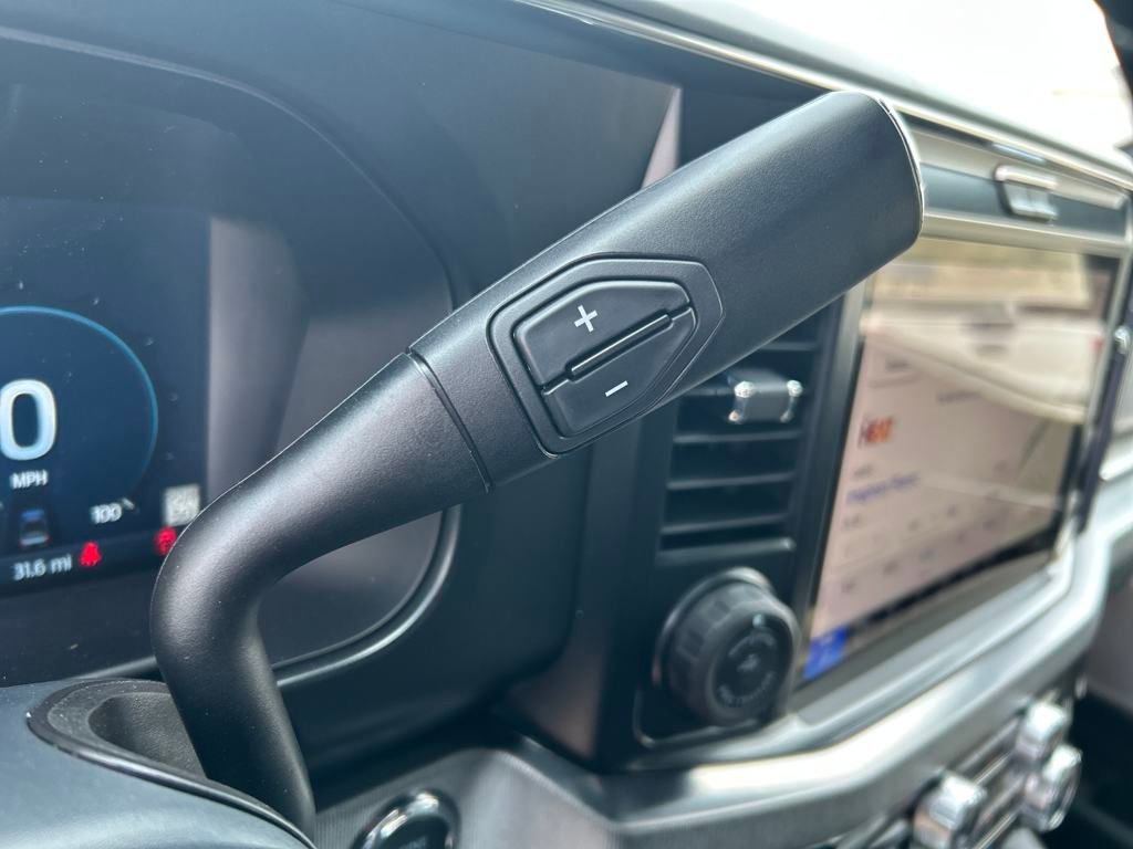 New 2025 Ford F250 Platinum w/ FX4 Off-Road Package image 15