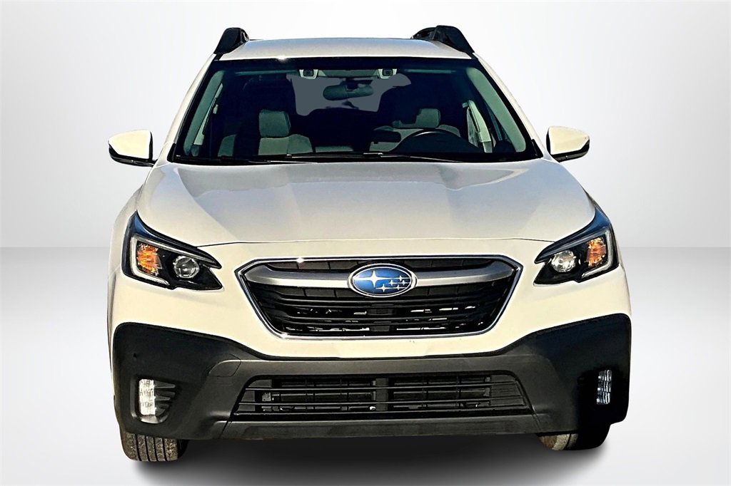 Used 2022 Subaru Outback Premium image 2