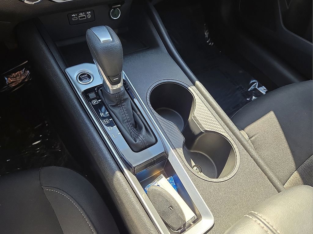 Used 2025 Nissan Altima 2.5 SV image 29