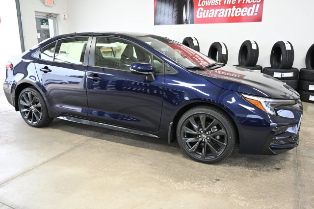 New 2026 Toyota Corolla SE w/ SE Premium Package FWD image 4