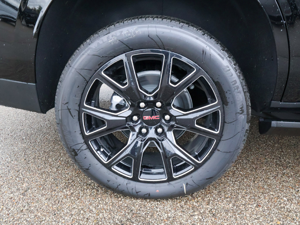 New 2026 GMC Yukon Denali w/ Denali Reserve Package AWD/4WD image 41