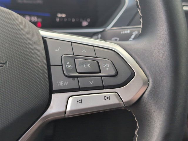 Used 2024 Volkswagen Tiguan SE image 21