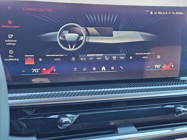 New 2026 BMW X5 M60i image 14