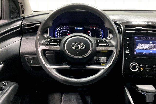 Used 2023 Hyundai Tucson SE AWD/4WD image 5