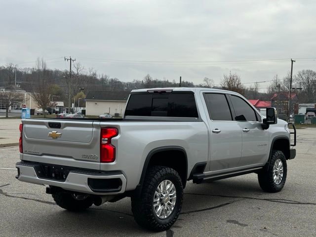 Used 2023 Chevrolet Silverado 2500 High Country w/ Z71 Off-Road Package AWD/4WD image 5