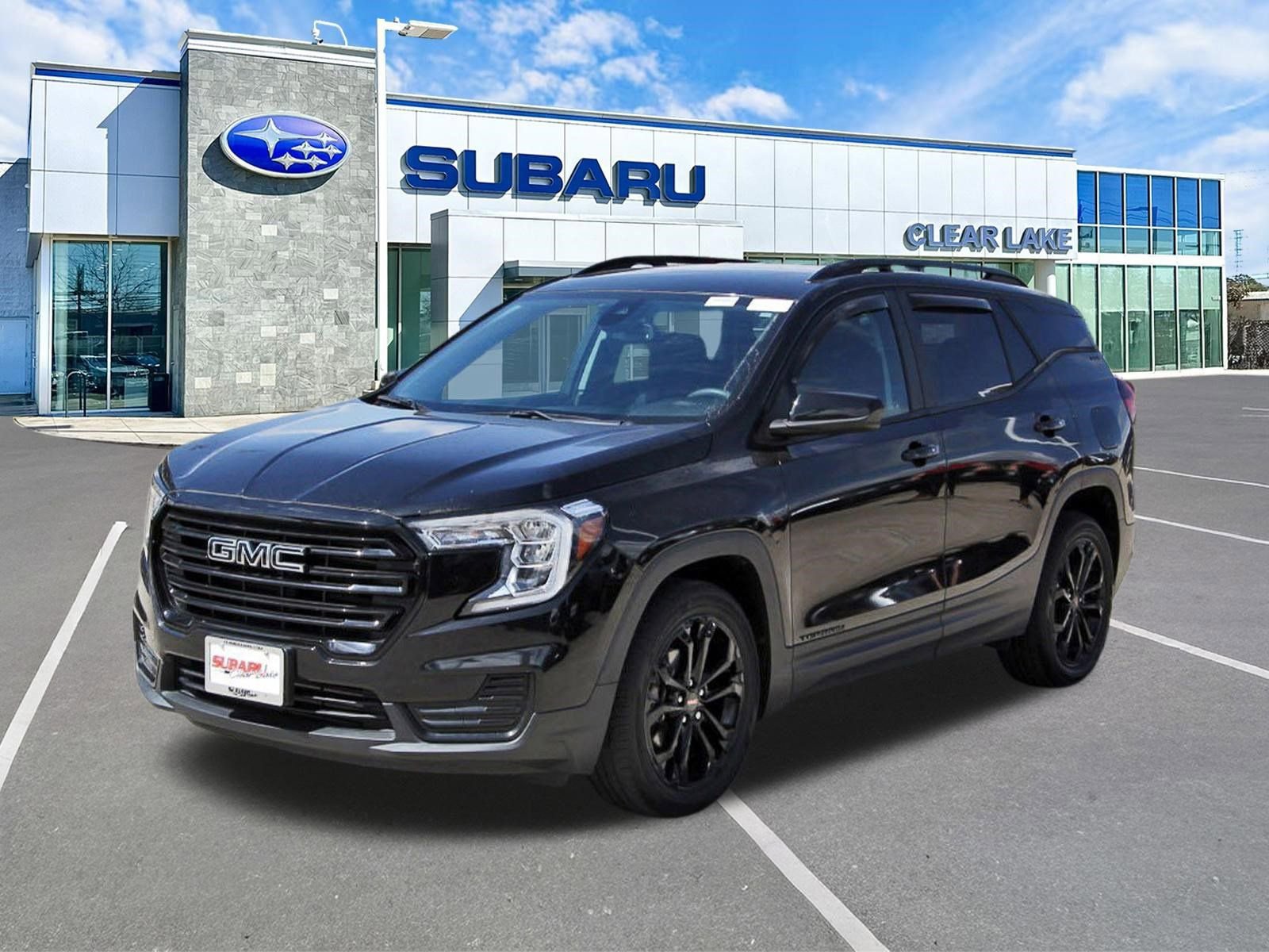 Used 2022 GMC Terrain SLE w/ Driver Convenience Package image 3