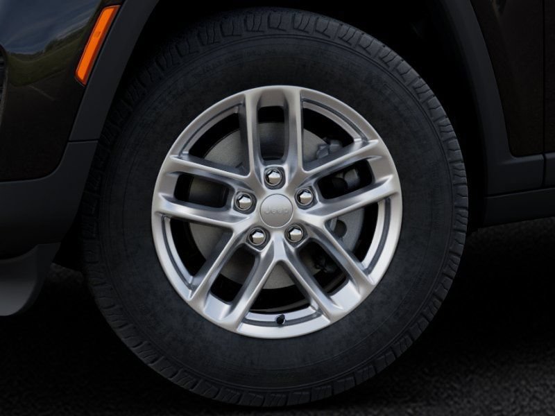 New 2026 Jeep Grand Cherokee Laredo X AWD/4WD image 8