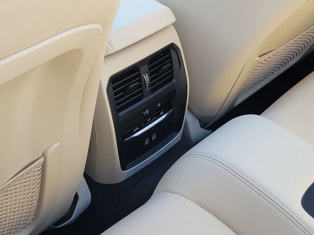 Used 2021 BMW 430i Convertible w/ Convenience Package (ZC2) image 25