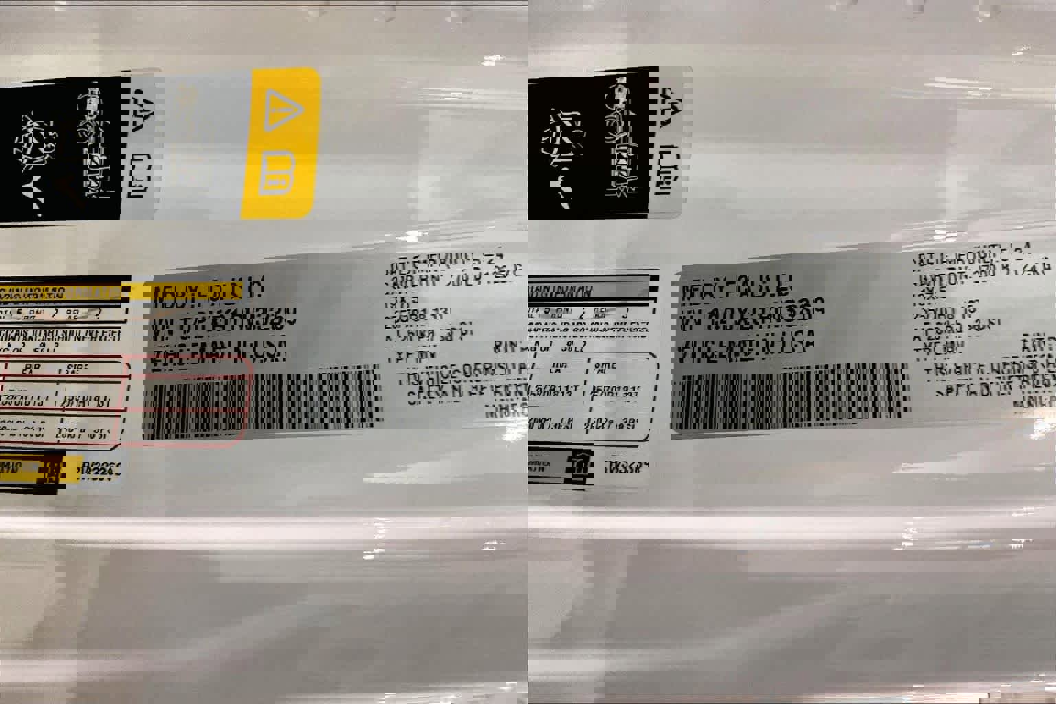 Used 2024 Jeep Wrangler Sahara w/ Safety Group image 37