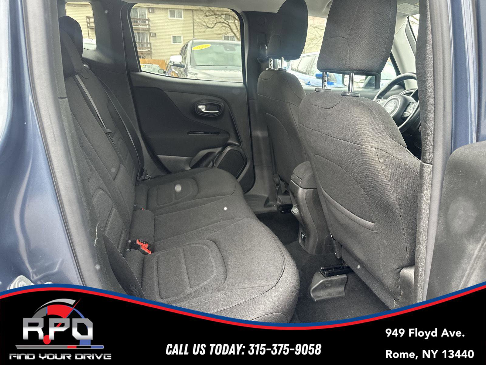 Used 2021 Jeep Renegade Latitude w/ Convenience Group image 22