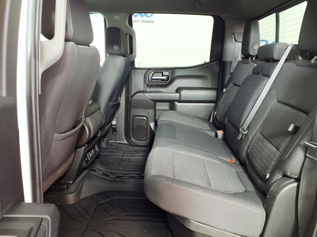 Used 2020 Chevrolet Silverado 1500 LT w/ Texas Edition image 9