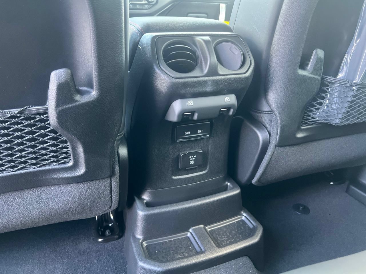 New 2026 Jeep Wrangler Unlimited Rubicon AWD/4WD image 18