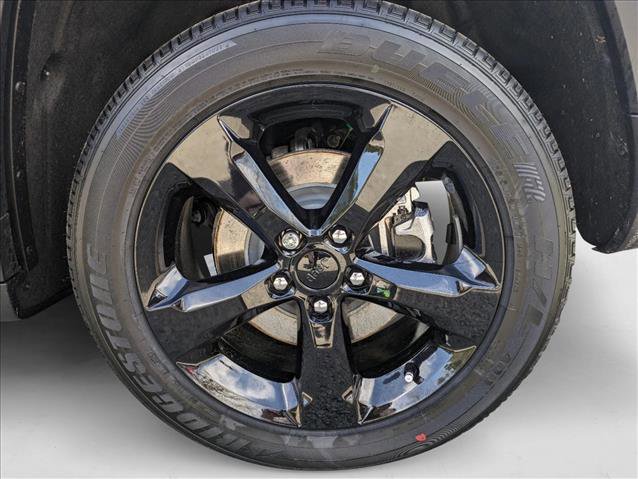 New 2024 Jeep Grand Cherokee L Altitude image 29