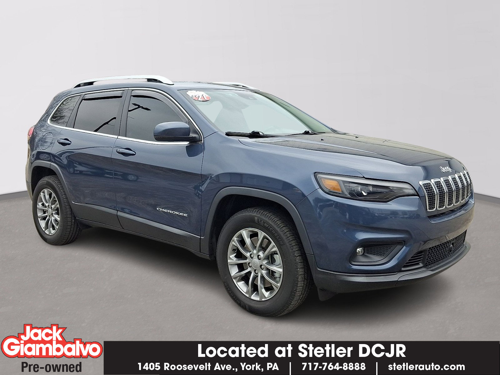 Used 2021 Jeep Cherokee Latitude Lux w/ Comfort/Convenience Group