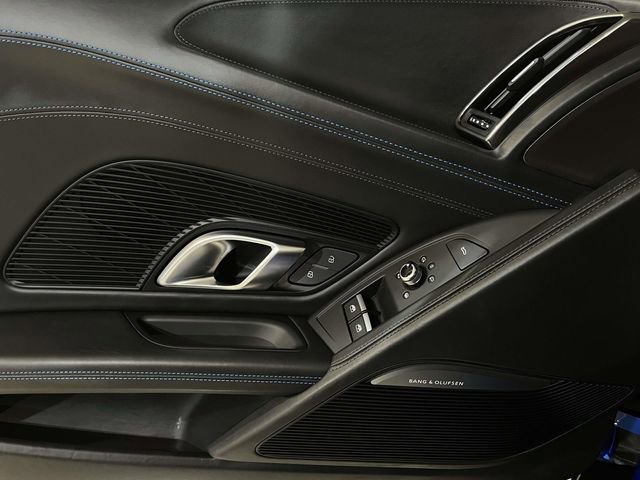 Used 2018 Audi R8 V10 image 35