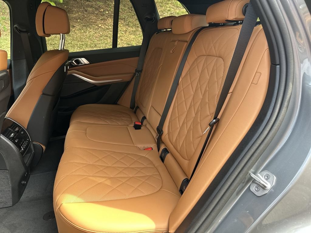 Used 2026 BMW X5 xDrive40i AWD/4WD image 23