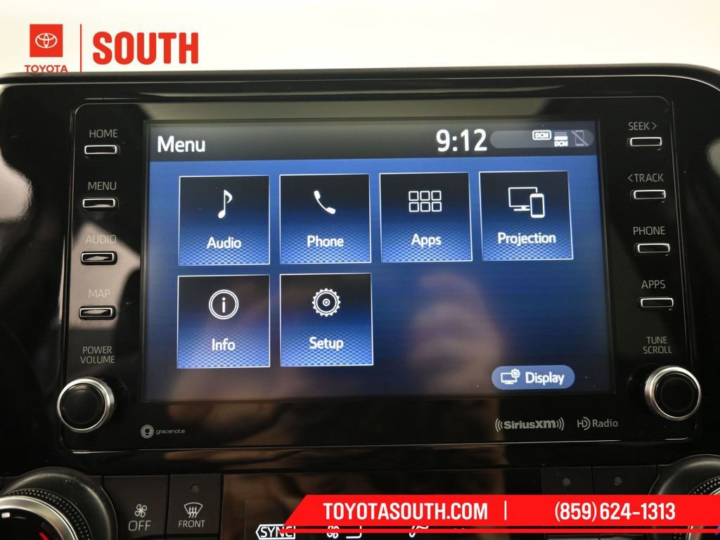 Used 2022 Toyota Highlander XLE image 16