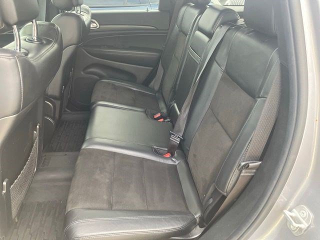 Certified 2020 Jeep Grand Cherokee Laredo w/ Quick Order Package 2BN North AWD/4WD image 18