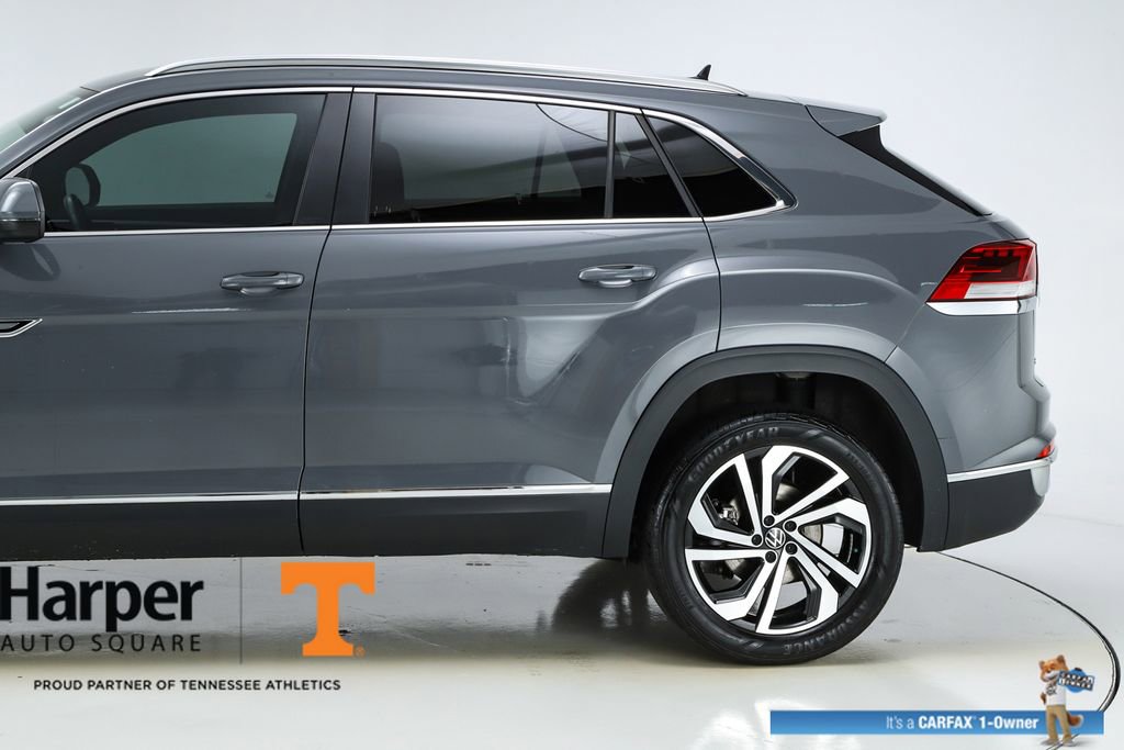 Used 2023 Volkswagen Atlas Cross Sport SEL image 4