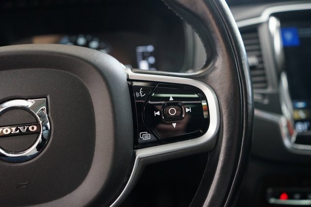 Used 2019 Volvo XC90 T5 Momentum w/ Protection Package image 34