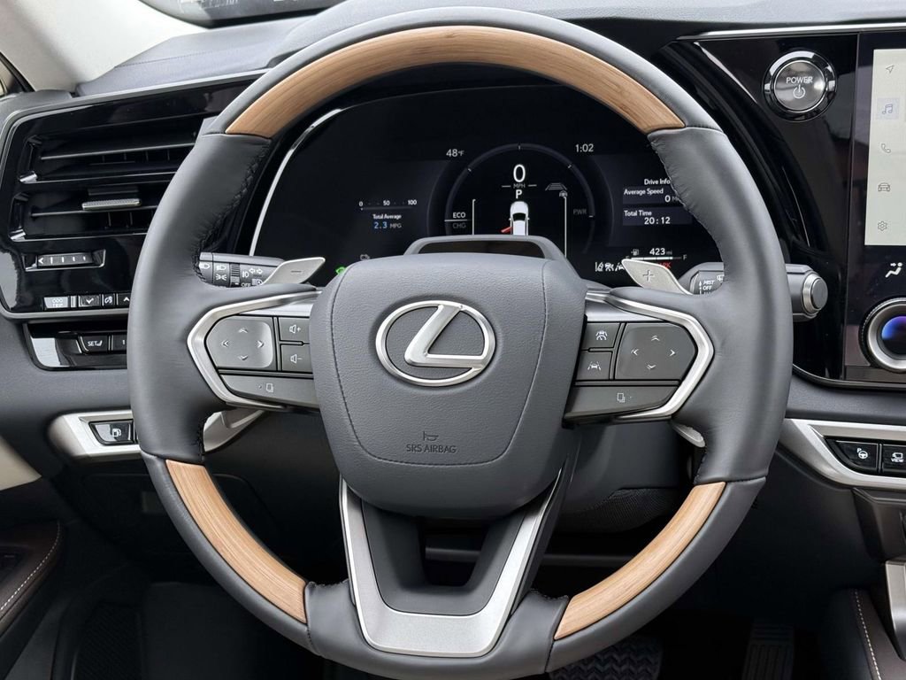 Used 2025 Lexus RX 450h Luxury image 9